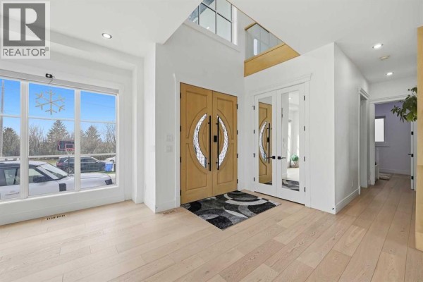 Kitchen - 4942 84 Avenue Ne, Calgary, AB T3J2J5 Photo 4