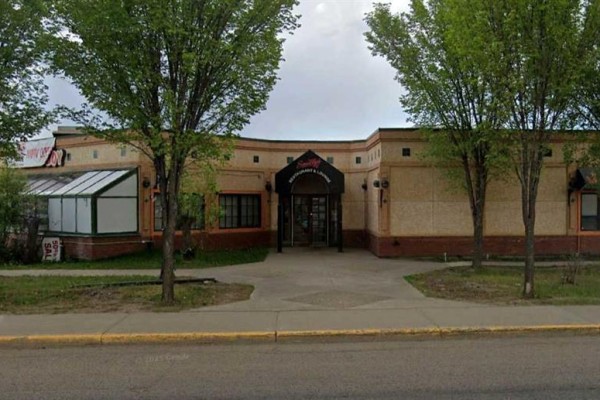 4944, 53 Avenue, High Prairie, AB T0G1E0 Photo 2