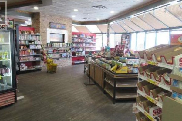 4944, 53 Avenue, High Prairie, AB T0G1E0 Photo 5