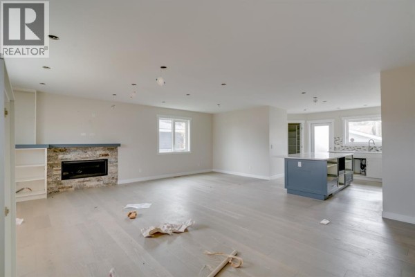 Primary Bedroom - 4947 10 Avenue Sw, Calgary, AB T3C0M3 Photo 5