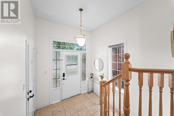 495 Brigantine Drive, Waterloo, ON N2K4B7 Photo 3