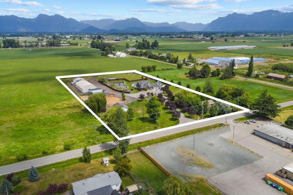Solarium - 49517 Prairie Central Road, East Chilliwack, Chilliwack, BC V2P6H3 Photo 5