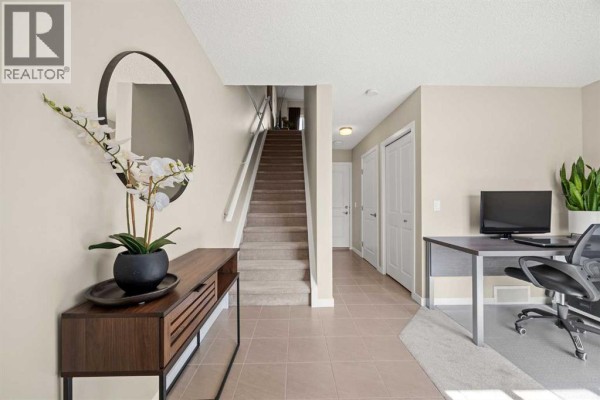 Dining room - 496 Nolan Hill Boulevard Nw, Calgary, AB T3R0Y1 Photo 4