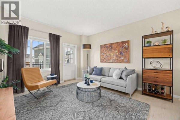 Living room - 496 Nolan Hill Boulevard Nw, Calgary, AB T3R0Y1 Photo 5