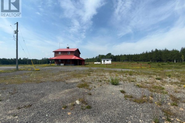 Kitchen - 4963 Highway 11 Highway S, Black River Matheson, ON P0K1R0 Photo 4