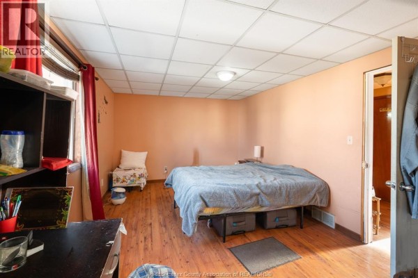 4pc Bathroom - 497 Caron Avenue, Windsor, ON N9A5B5 Photo 3