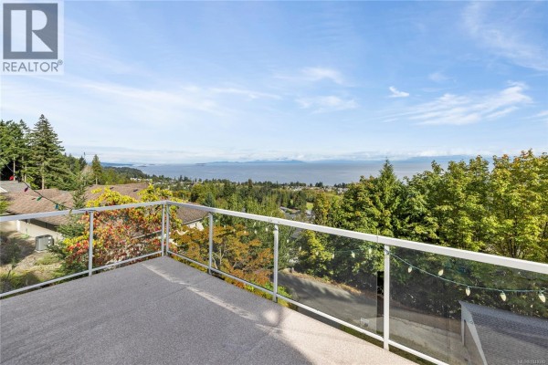 4975 Laguna Way, Nanaimo, BC, photo 2