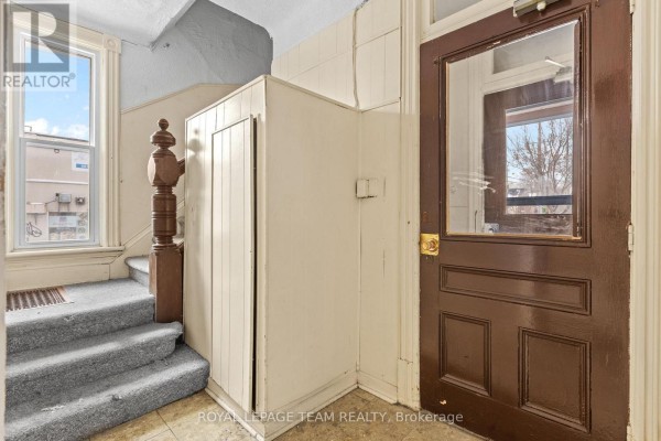 498 Gladstone Avenue, Ottawa, ON K1R5N8 Photo 5