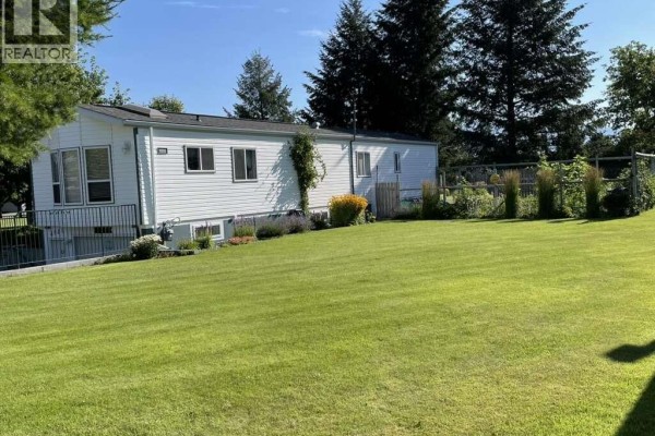 4980 Vernon Street, Grand Forks, BC, photo 2
