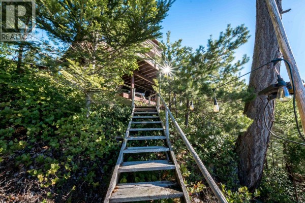 4981 Panorama Drive, Garden Bay, BC V0N1S0 Photo 5