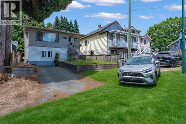 4987 Hoy Street, Vancouver, BC V5R4N6 Photo 4
