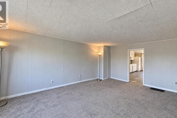 4pc Bathroom - 499 2 Street Sw, Drumheller, AB T0J0Y6 Photo 3