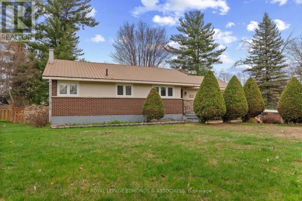 499 Boundary Road E, Pembroke, ON K8A6L7 Photo 4