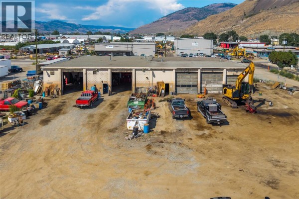 499 Chilcotin Road, Kamloops, BC V2H1A7 Photo 5