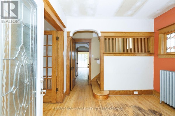 4997 Armoury Street, Niagara Falls, ON L2E1T3 Photo 3