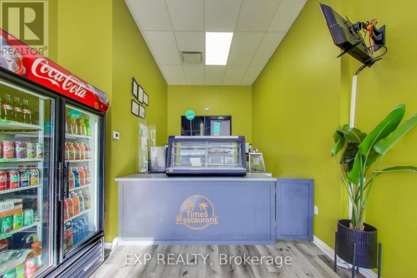 4a - 3220 Kingston Road, Toronto, ON M1M1P4 Photo 5