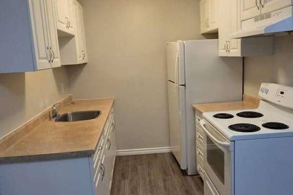 4a Gilbert Street, Belleville, ON K8P3H2 Photo 2
