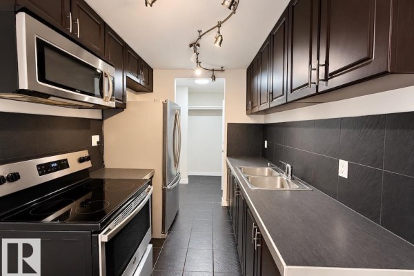 #4c 5715 133 Av Nw Nw, Edmonton