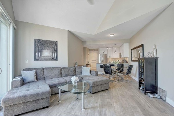 4th Floor 15350 16a Avenue, Surrey, BC V4A1S9 Photo 4