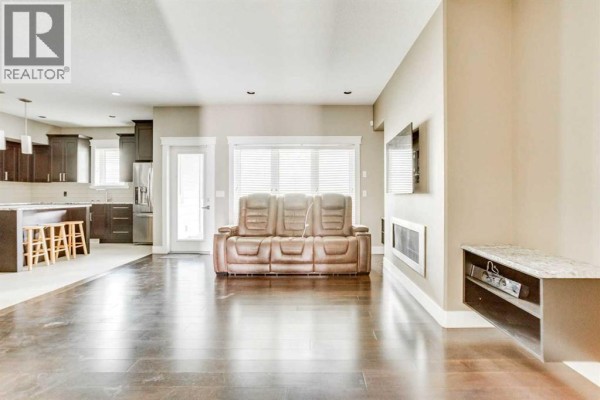 Primary Bedroom - 5, 208 Sparrow Hawk Drive, Fort Mcmurray, AB T9K0Y8 Photo 5