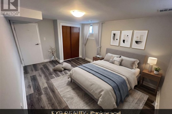 Kitchen - 5 - 1 Henderson Avenue, Brampton, ON L6Y1J6 Photo 3