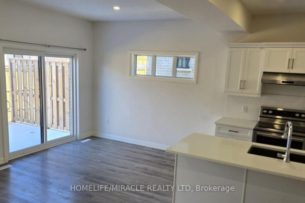 5 - 1 Miller Drive, Lucan Biddulph, ON N0M2J0 Photo 4