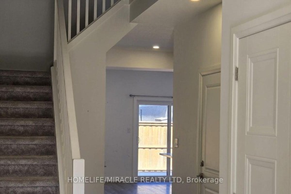 5 - 1 Miller Drive, Lucan Biddulph, ON N0M2J0 Photo 5