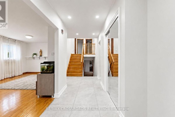 5 - 106 Stilecroft Drive, Toronto, ON, photo 3
