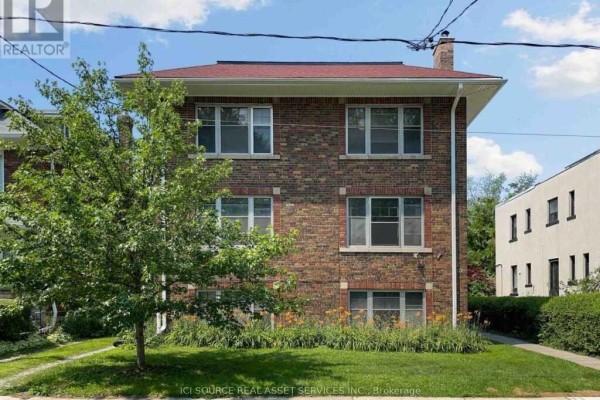 5 - 12 Kendal Avenue, Toronto, ON, photo 2
