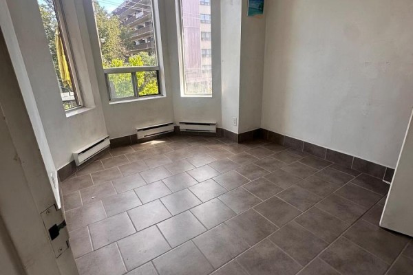 5 - 120 Spencer Avenue, Toronto, ON M6K2J6 Photo 2