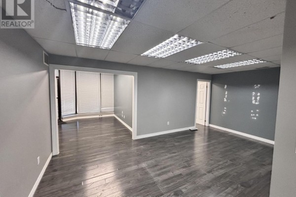 5 - 1260 Journey's End Circle, Newmarket, ON L3Y8Z7 Photo 5