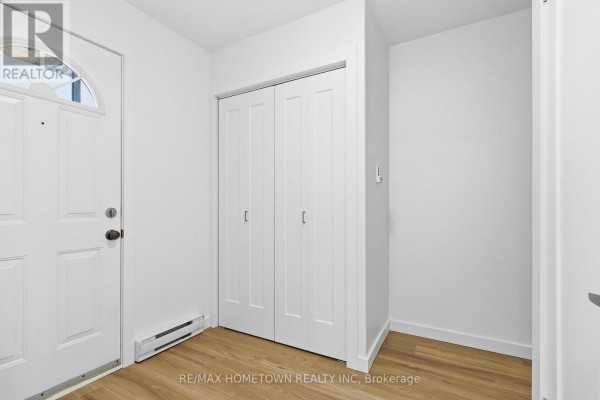 Bathroom - 5 - 1293 Vista Drive, Brockville, ON K6V6G2 Photo 4