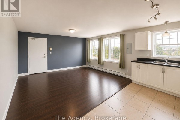 5 - 143 Westchester Crescent, St  Catharines, ON L2P2N8 Photo 5