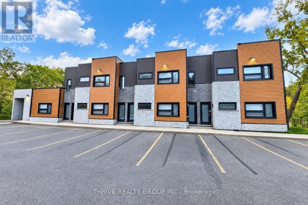 Multi-family for rent at 5 - 147 Pond Mills Road S, London South, ON - MLS® 4P6gQh