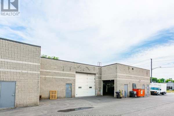 5 - 1605 Sedlescomb Drive, Mississauga, ON L4X1M4 Photo 4