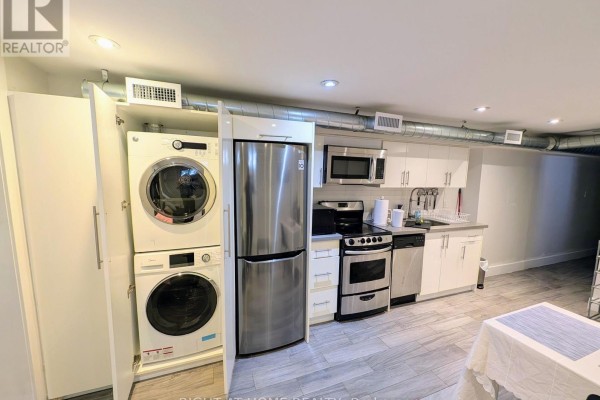 5 - 189 Sheridan Avenue, Toronto, ON M6H3M5 Photo 4