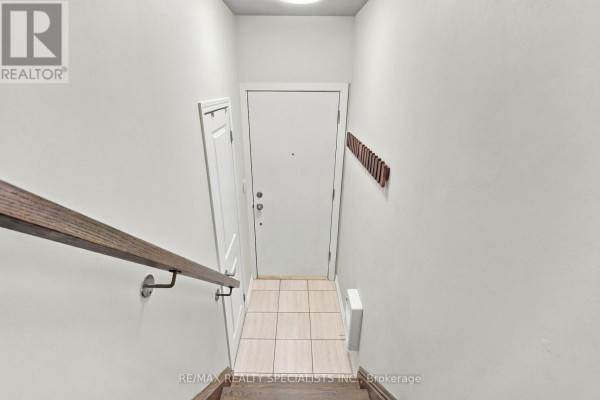 Bedroom 2 - 5 - 24 Fieldway Road, Toronto, ON M8Z0E3 Photo 5