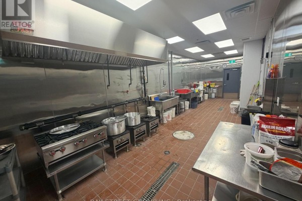 5 - 280 Yorktech Drive, Markham, ON L6G0A6 Photo 4