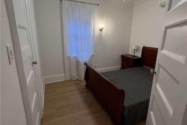 5 - 291 Ontario Street, Toronto, ON M5A2V8 Photo 5