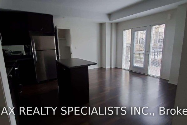 Primary Bedroom - 5 - 3135 Boxford Crescent, Mississauga, ON L5M0X1 Photo 4