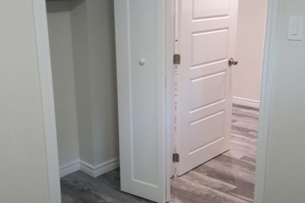 Family room - 5 - 44 Bartonville Avenue W, Toronto, ON M6M2B5 Photo 5