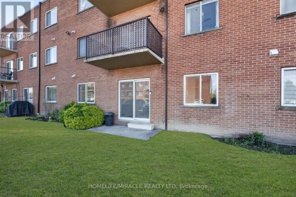5 - 456 Carlton Street, St  Catharines, ON, photo 2