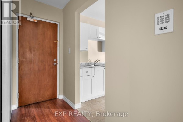 5 - 4663 Huron Street, Niagara Falls, ON L2E2H7 Photo 4