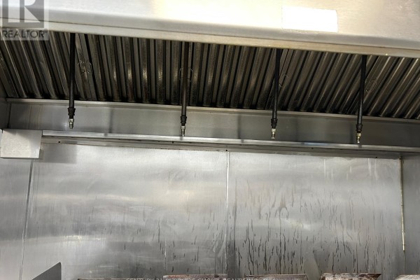 5 - 5694 Hwy 7, Markham, ON L3P1B4 Photo 5