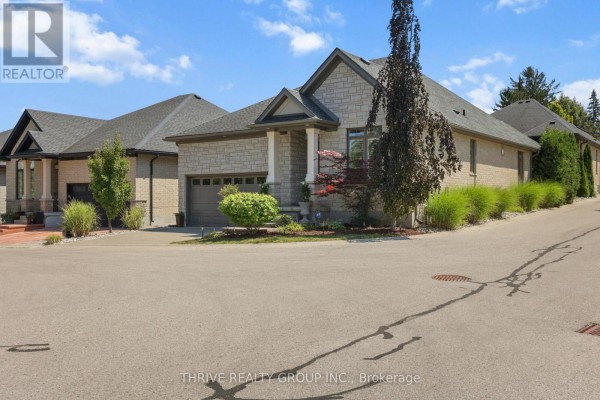 5 - 696 Commissioners Road, London South, ON, photo 2
