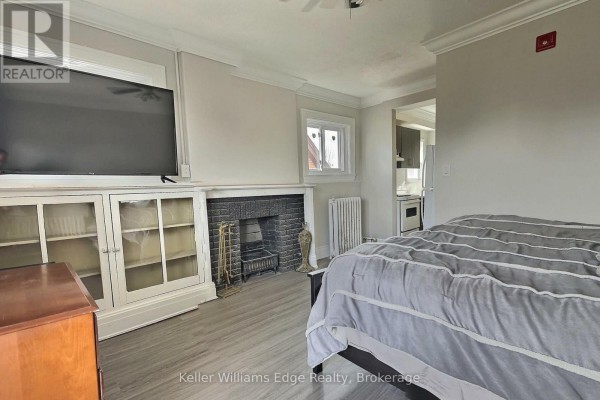 5 - 8 Tisdale Street S, Hamilton, ON L8N2V9 Photo 2