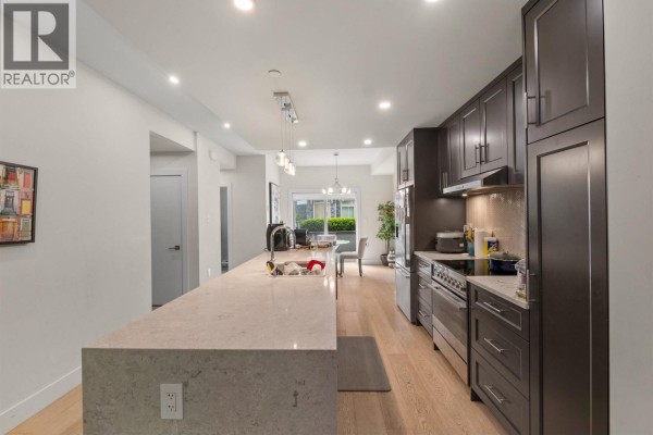 5 115 W Queens Road, North Vancouver, BC V7N2K4 Photo 3