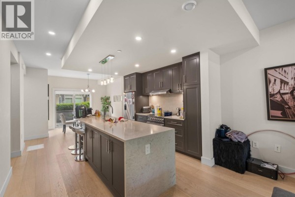 5 115 W Queens Road, North Vancouver, BC V7N2K4 Photo 4