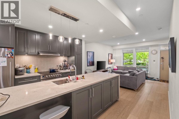 5 115 W Queens Road, North Vancouver, BC V7N2K4 Photo 5