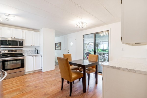 5 13650 80 Avenue, Surrey, BC V3W6J8 Photo 4